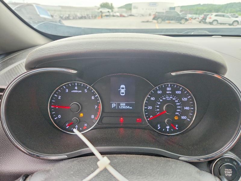 2016 Kia Forte VIN KNAFZ4A87G5489695 COPART salvage auction — FRONT END, OK - CERT OF TITLE-SALVAGE, sold $1,200 on 2026-07-17 (photo 9)
