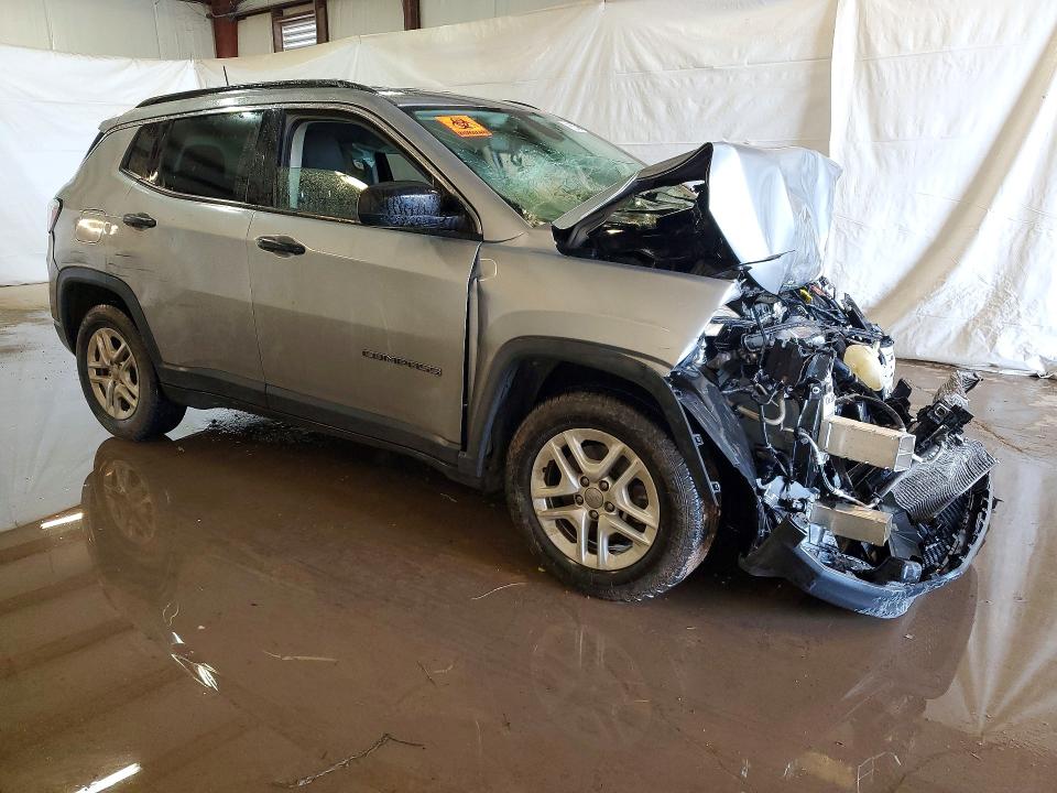 2021 Jeep Compass VIN 3C4NJCAB7MT560434 COPART salvage auction — FRONT END, Tx - Certificate Of Title, sold $275 on 2026-07-02 (photo 4)