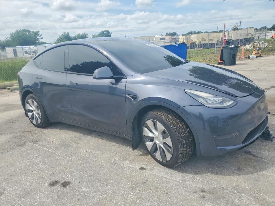 2022 Tesla Model y VIN 7SAYGDEE1NA003282 COPART salvage auction — FRONT END, Fl - Certificate Of Destruction, sold $10,900 on 2026-07-14 (photo 4)
