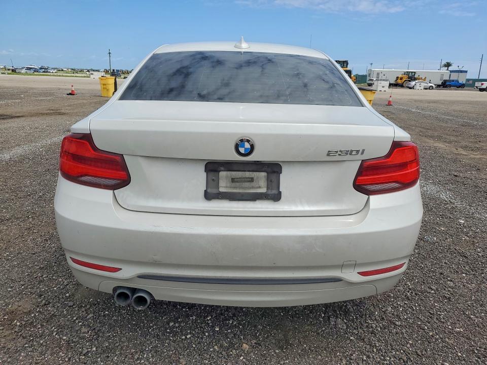 2018 BMW 2er VIN WBA2J1C58JVD08895 COPART salvage auction — FRONT END, Fl - Cert Of Title Slvg Rebuildable, sold $1,800 on 2026-08-03 (photo 6)