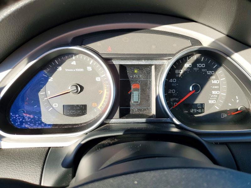 2015 Audi Q7 VIN WA1LGAFE3FD015427 COPART salvage auction — MINOR DENT/SCRATCHES, Il - Certificate Of Title (P), sold $850 on 2026-07-08 (photo 9)