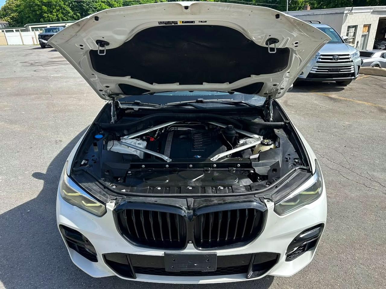 2022 BMW X5 VIN 5UXCR4C03N9K04928 COPART salvage auction — Minor Dent/Scratches, CA - CERTIFICATE OF TITLE, sold $23,600 on 2026-07-01 (photo 6)