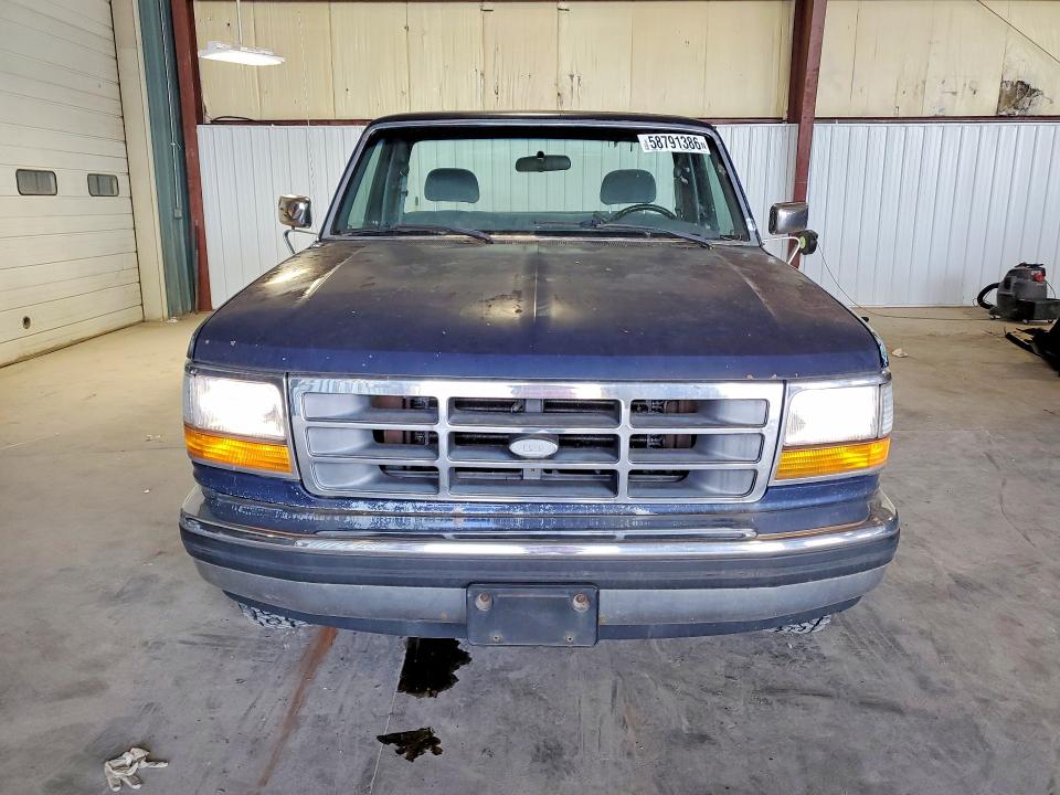 1992 Ford F-150 lightning VIN 1FTDF15N0NLA56195 COPART salvage auction — NORMAL WEAR, Ia - Certificate Of Title, sold $425 on 2026-07-08 (photo 5)