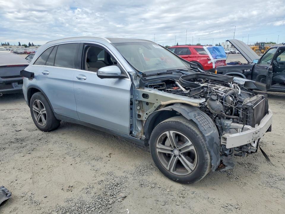 2016 Mercedes-benz Glc class VIN WDC0G4JB3GF102204 COPART salvage auction — VANDALISM, CA - SALVAGE CERTIFICATE, sold $1,650 on 2026-08-11 (photo 4)