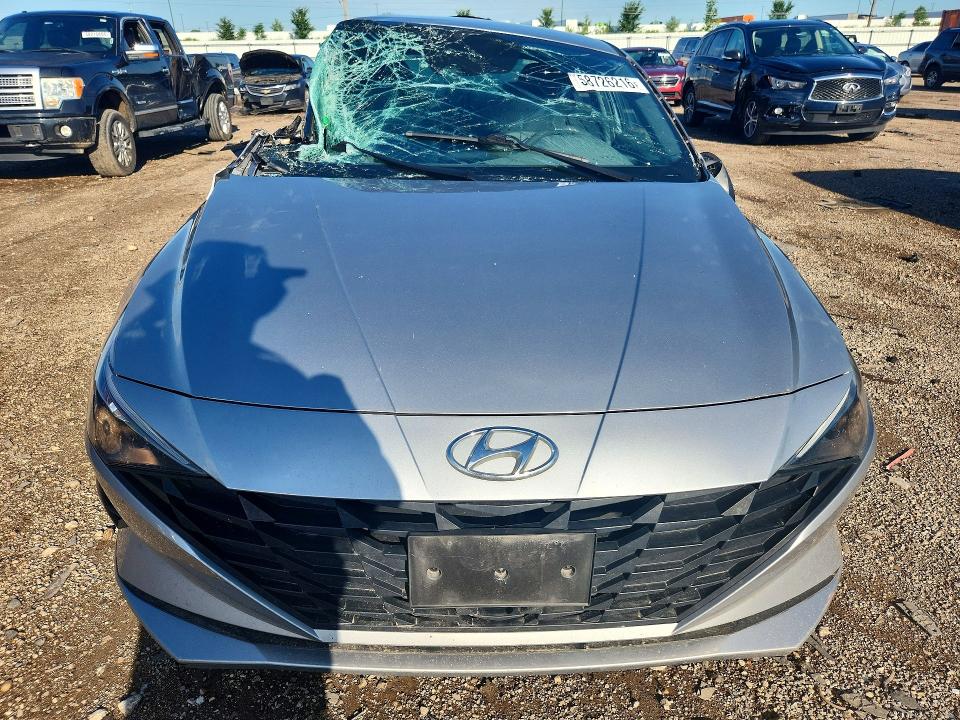 2023 Hyundai Elantra VIN 5NPLM4AG7PH099479 COPART salvage auction — ROOF, Il - Salvage Certificate, sold $250 on 2026-07-28 (photo 5)
