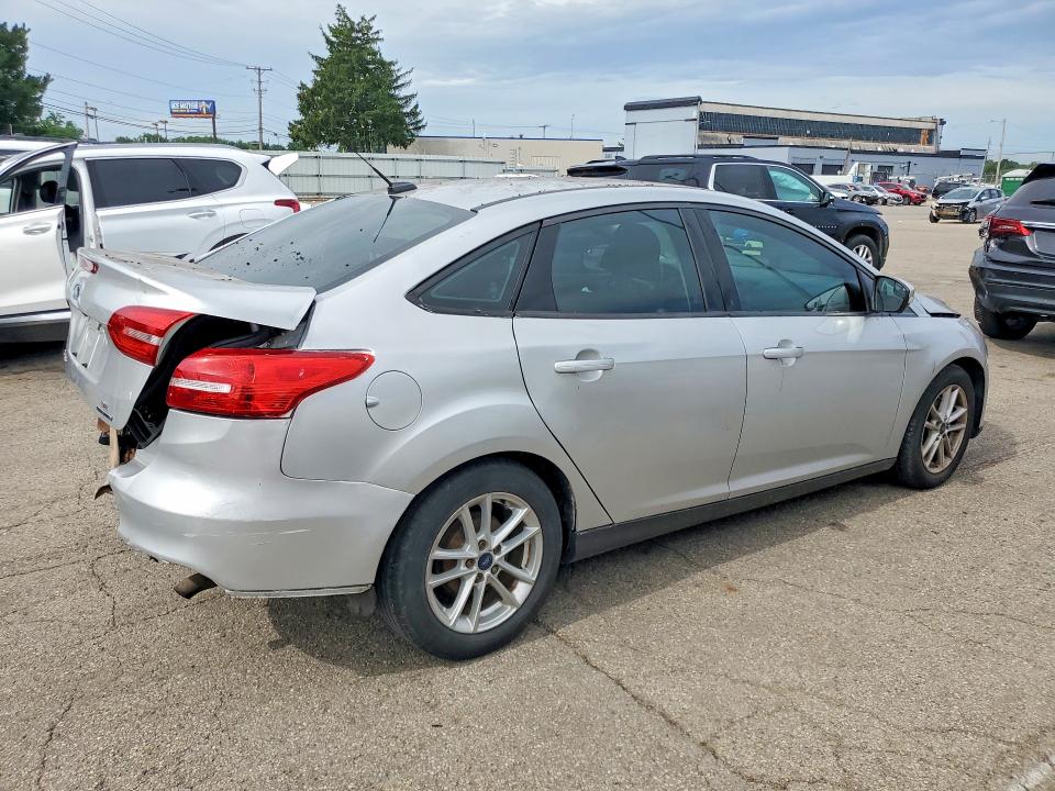 2016 Ford Focus VIN 1FADP3F21GL359363 COPART salvage auction — REAR END, OH - CERT OF TITLE-SALVAGE, sold $900 on 2026-07-02 (photo 3)