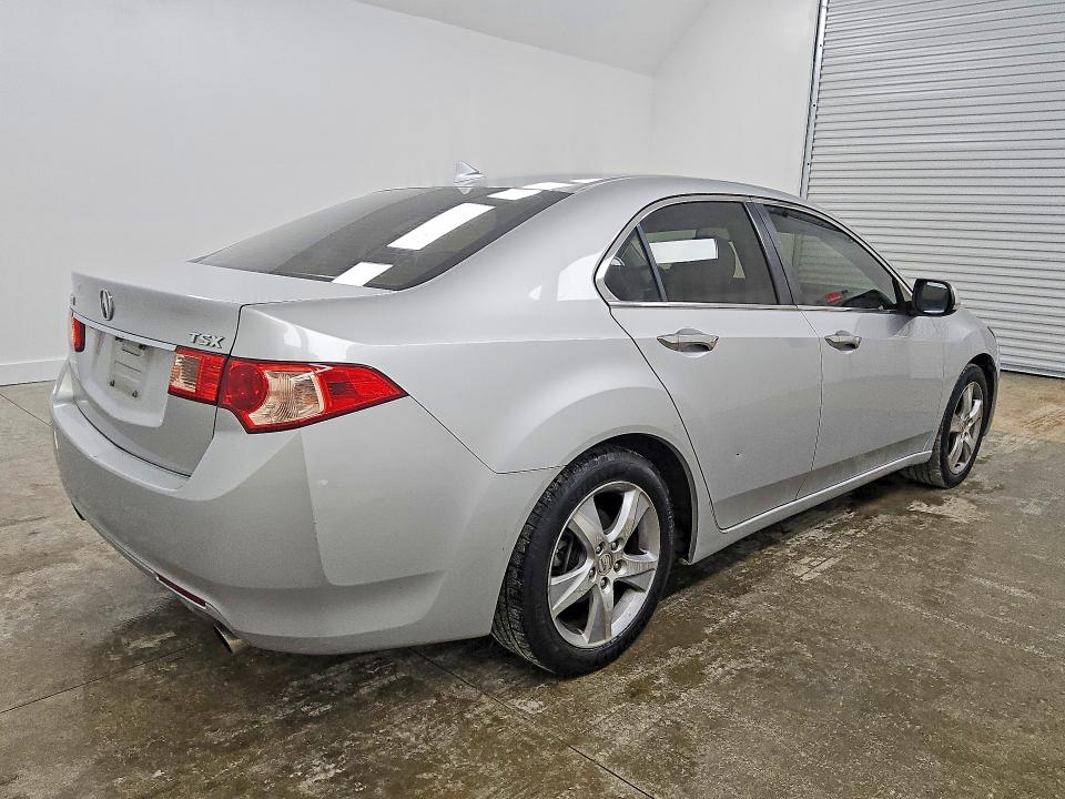 2013 Acura Tsx VIN JH4CU2F63DC006600 COPART salvage auction — MINOR DENT/SCRATCHES, Ga - Certificate Of Title, sold $900 on 2026-07-28 (photo 3)