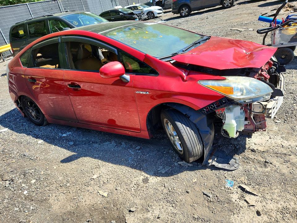 2010 Toyota Prius VIN JTDKN3DU0A0028892 COPART salvage auction — Burn Interior, Md - Cert Of Salvage > 75% Damage, sold $200 on 2026-07-10 (photo 4)