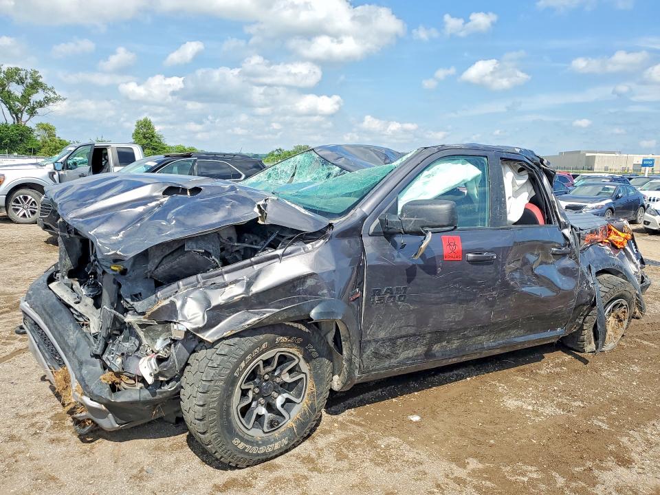 2017 Ram 1500 VIN 1C6RR7YT0HS810806 COPART salvage auction — ROLLOVER, Ia - Cert Of Title-Salvage Title, sold $2,050 on 2026-07-31 (photo 1)