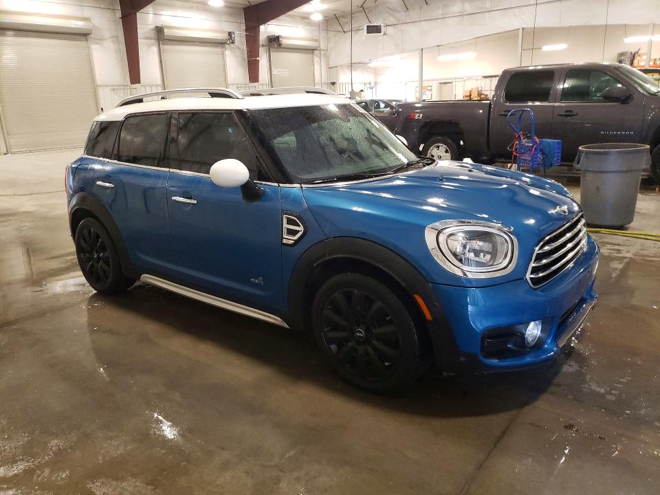 2017 Mini Cooper VIN WMZYV5C35H3E02603 COPART salvage auction — SIDE, Sd - Cert Of Title-Salvage, sold $5,200 on 2026-08-17 (photo 4)