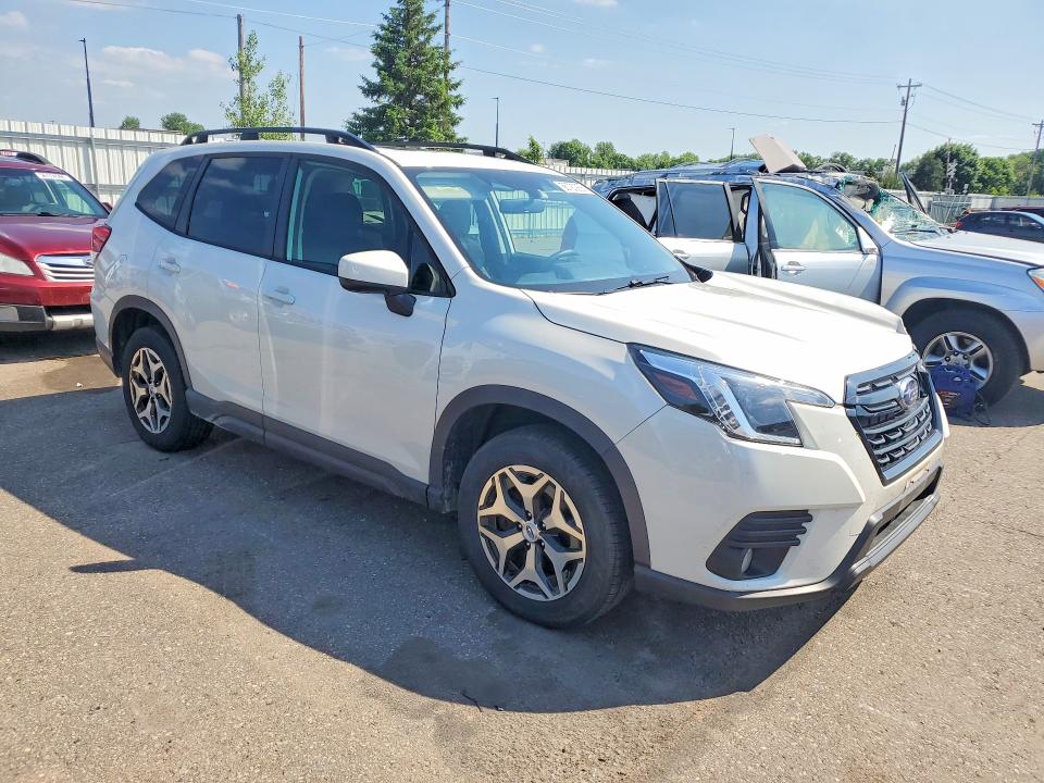 2022 Subaru Forester VIN JF2SKADC3NH435179 COPART salvage auction — FRONT END, Mn - Cert Of Title-Salvage, sold $6,400 on 2026-07-14 (photo 4)