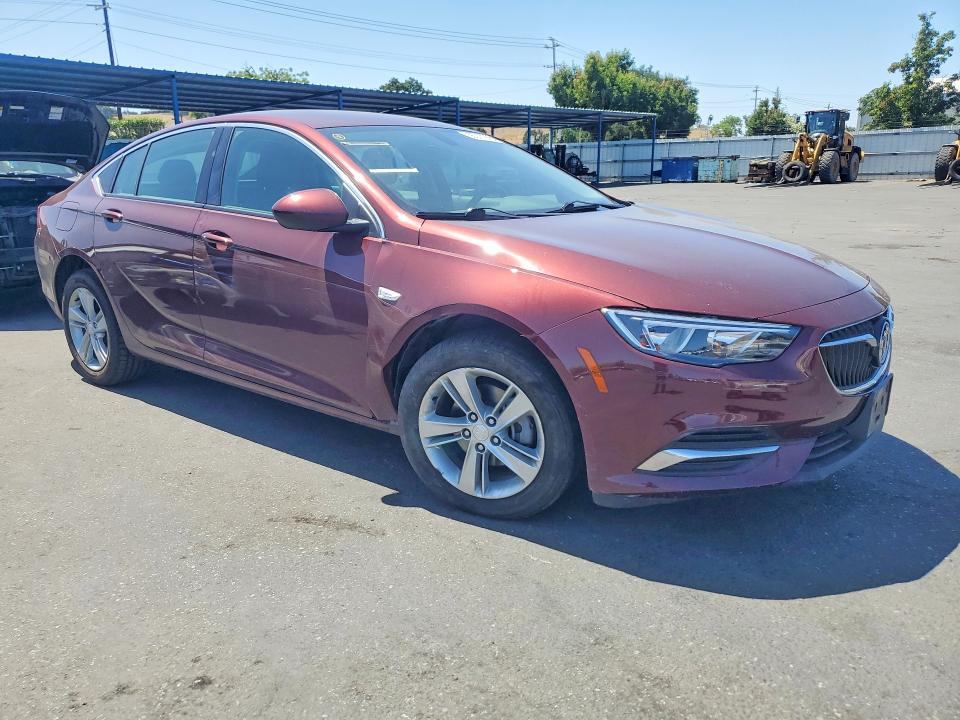 2018 Buick Regal VIN W04GL6SX5J1111569 COPART salvage auction — UNDERCARRIAGE, Ca - Salvage Certificate, sold $3,850 on 2026-07-02 (photo 4)