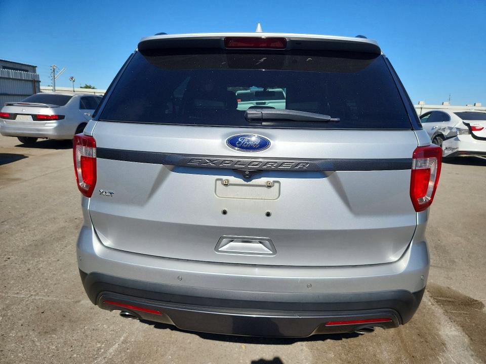 2017 Ford Explorer VIN 1FM5K7D81HGC22084 COPART salvage auction — FRONT END, Ca - Salvage Certificate, sold $3,000 on 2026-07-10 (photo 6)