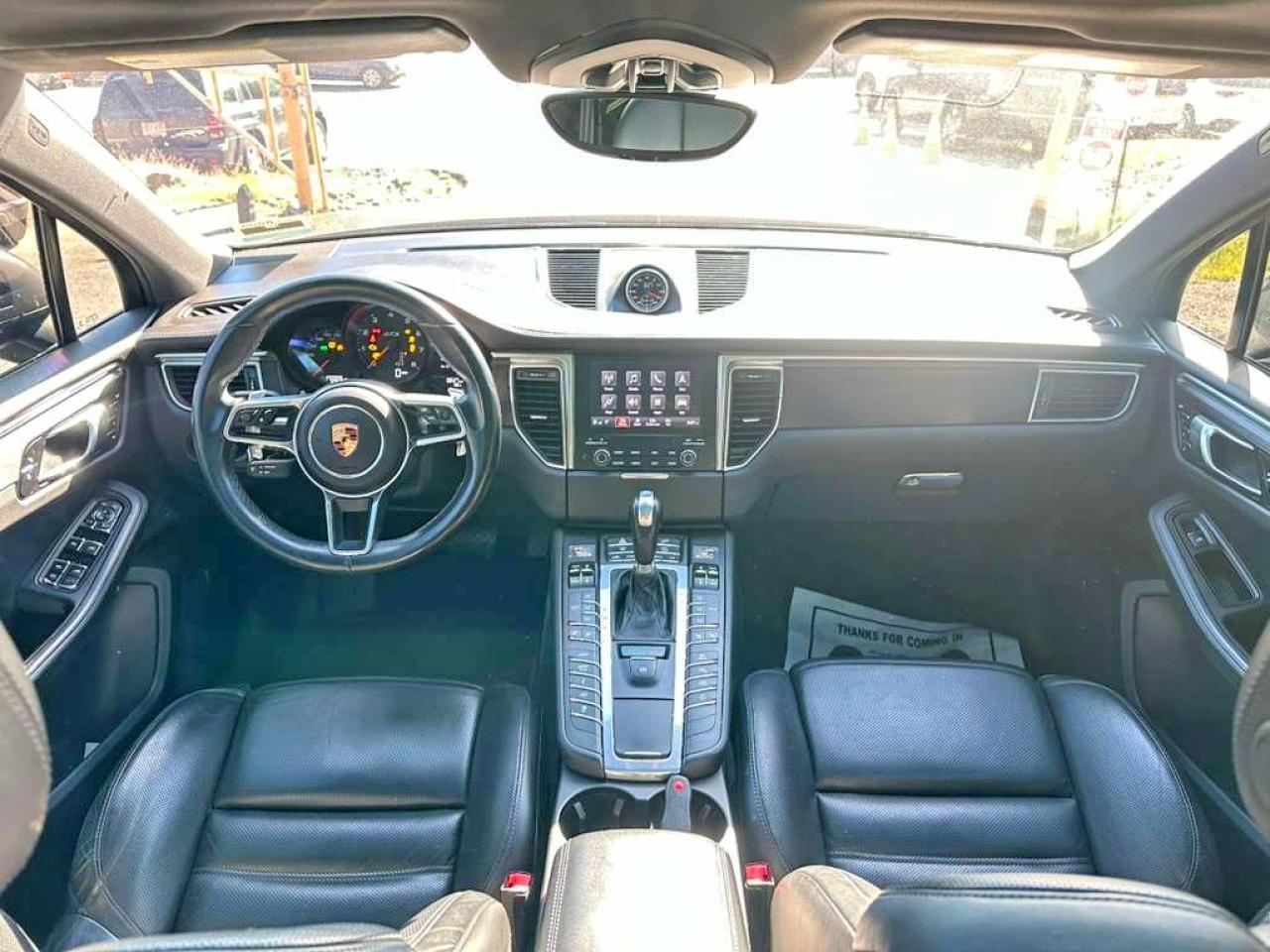 2018 Porsche Macan VIN WP1AG2A59JLB62102 COPART salvage auction — Minor Dent/Scratches, MT - CERTIFICATE OF TITLE, sold $11,700 on 2026-07-01 (photo 8)