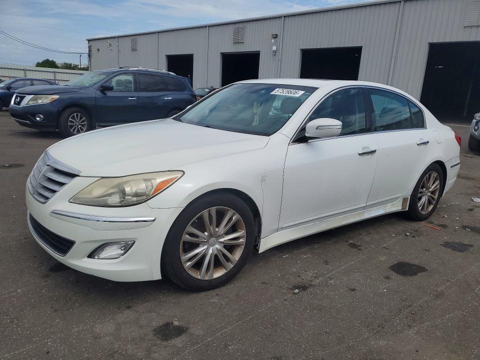 2013 Hyundai Genesis VIN KMHGC4DD5DU236860 COPART salvage auction — SIDE, FL - CERTIFICATE OF DESTRUCTION, sold $375 on 2026-07-27 (photo 1)
