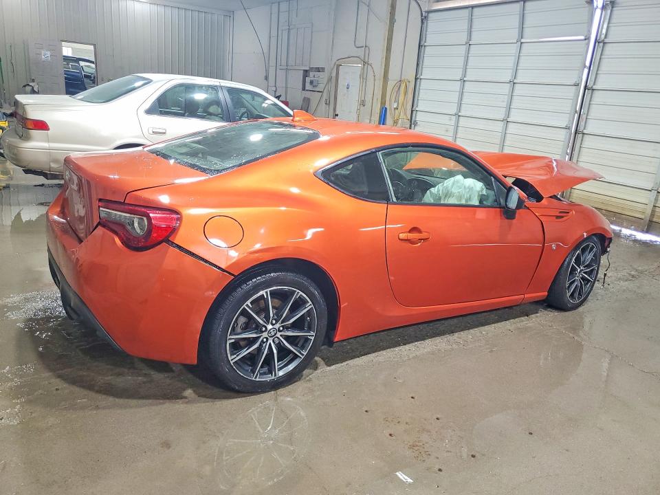 2017 Toyota VIN JF1ZNAA18H8706657 COPART salvage auction — FRONT END, Tn - Salvage Certificate, sold $2,450 on 2026-07-30 (photo 3)