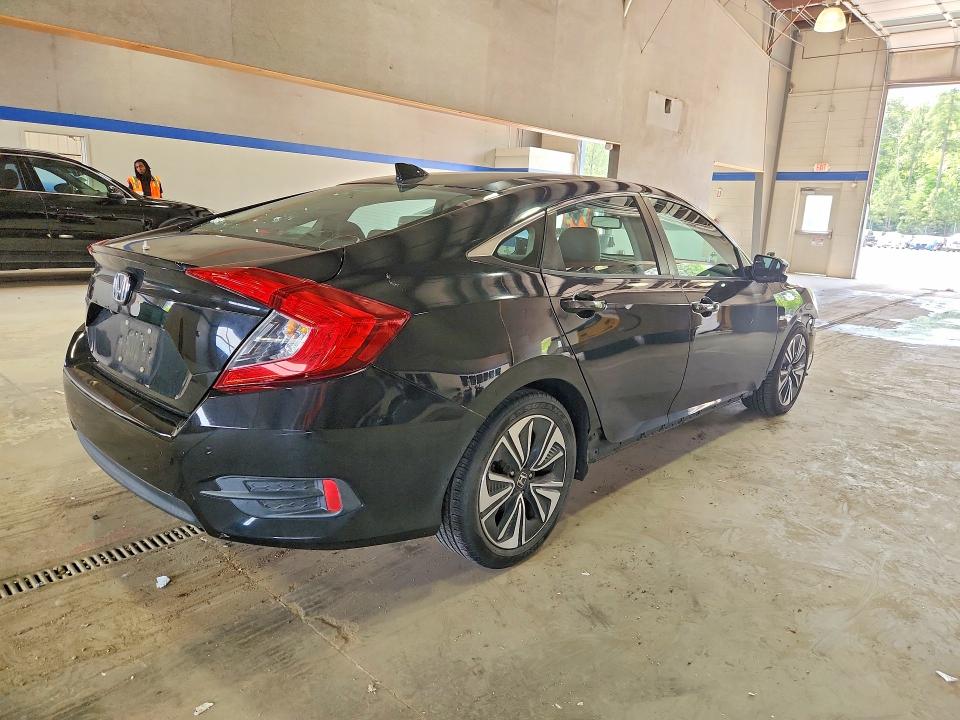 2016 Honda VIN 19XFC1F8XGE011044 COPART salvage auction — FRONT END, Va - Certificate Of Title, sold $3,650 on 2026-07-02 (photo 3)