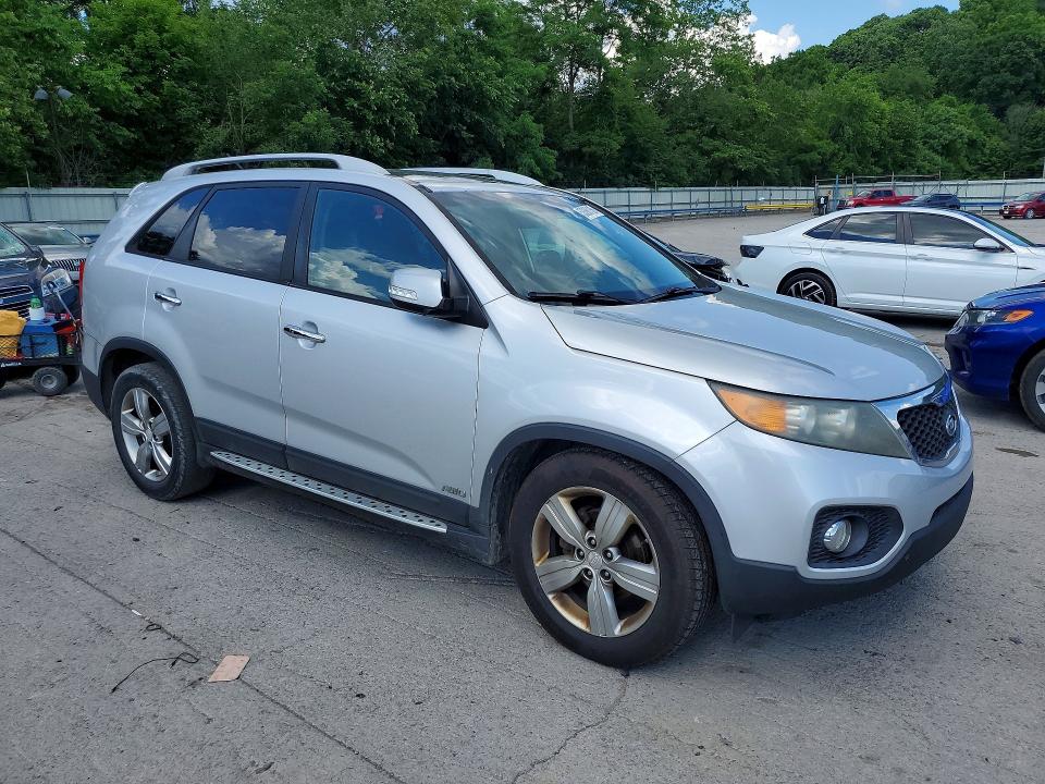 2012 Kia Sorento VIN 5XYKUDA20CG235615 COPART salvage auction — UNDERCARRIAGE, Salvage Title, sold $1,450 on 2026-07-09 (photo 4)