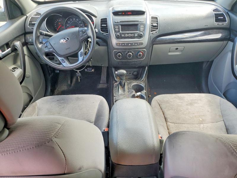 2015 Kia Sorento VIN 5XYKT3A60FG629622 COPART salvage auction — MECHANICAL, Mi - Dealer Only Clean Title, sold $625 on 2026-07-29 (photo 8)