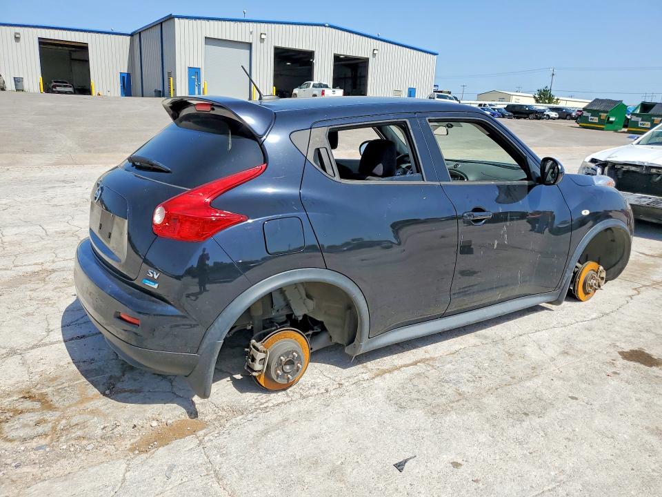 2014 Nissan Juke VIN JN8AF5MR9ET451916 COPART salvage auction — VANDALISM, Ok - Cert Of Title-Salvage Rec Thft, sold $1,600 on 2026-07-23 (photo 3)
