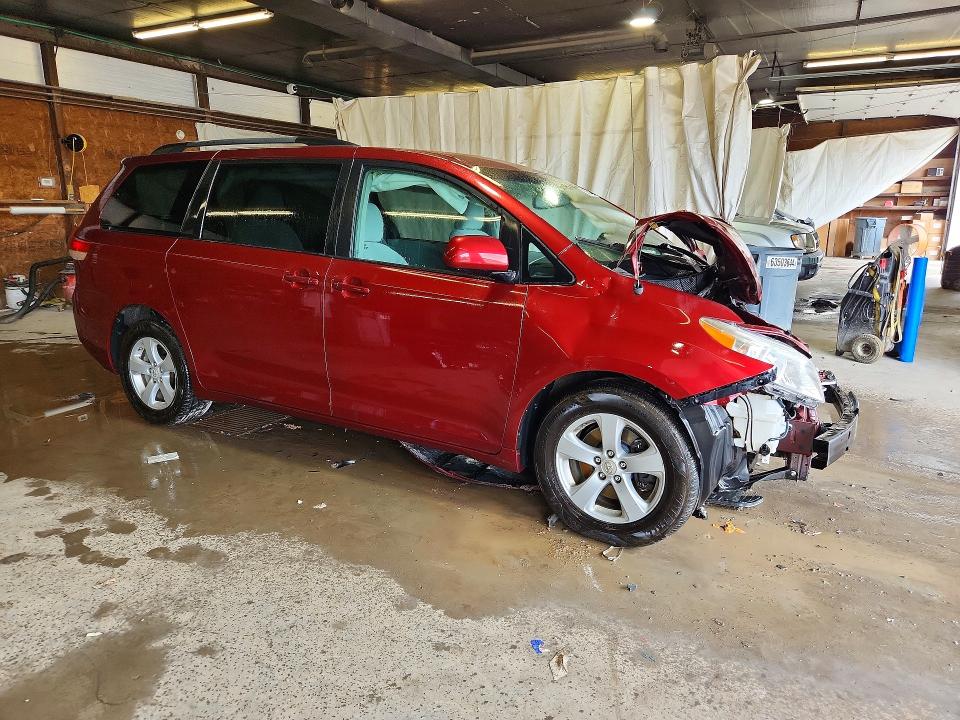 2011 Toyota Sienna VIN 5TDKK3DC6BS018690 COPART salvage auction — FRONT END, Pa - Certificate Of Salvage, sold $700 on 2026-07-09 (photo 4)