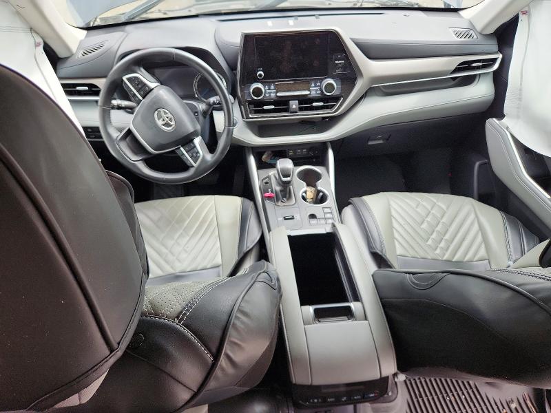 2023 Toyota Highlander VIN 5TDBBRCH8PS108818 COPART salvage auction — SIDE, Va - Cert Of Title - Salvage, sold $4,750 on 2026-07-15 (photo 8)