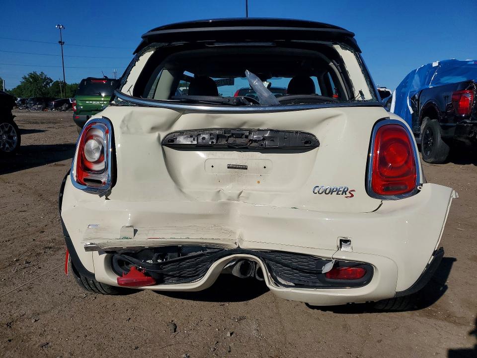 2015 Mini Cooper VIN WMWXP7C55F2A35429 COPART salvage auction — REAR END, Mi - Certificate Of Title, sold $550 on 2026-08-07 (photo 6)