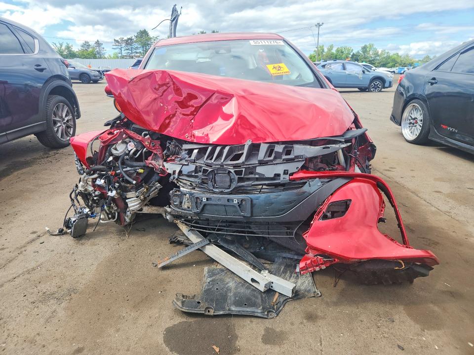 2022 Toyota Prius prime VIN JTDKAMFP2N3213958 COPART salvage auction — ALL OVER, CT - CERT OF TITLE-SALVAGE, sold $825 on 2026-07-24 (photo 5)