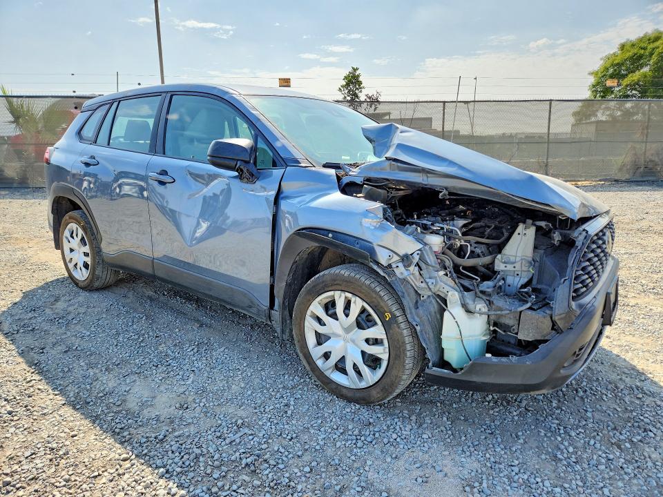 2022 Toyota VIN 7MUAAAAG2NV030565 COPART salvage auction — FRONT END, Ca - Salvage Certificate, sold $4,000 on 2026-07-28 (photo 4)