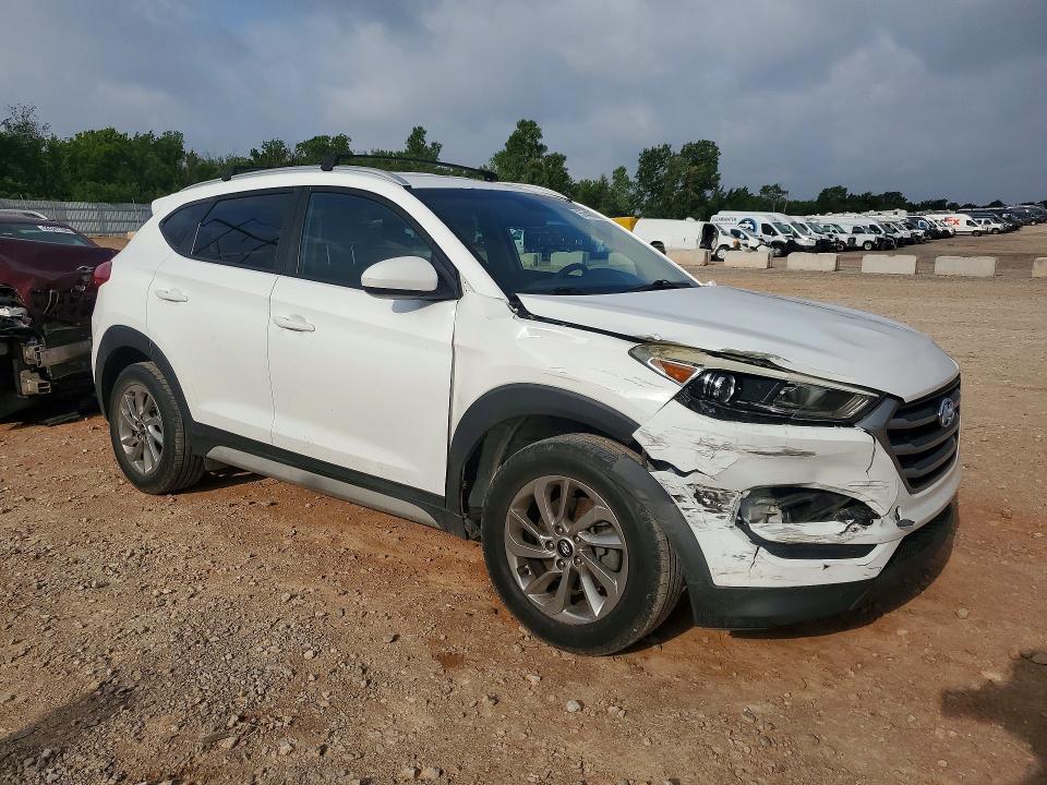 2018 Hyundai Tucson VIN KM8J33A40JU644022 COPART salvage auction — FRONT END, OK - CERT OF TITLE-SALVAGE, sold $3,000 on 2026-07-30 (photo 4)