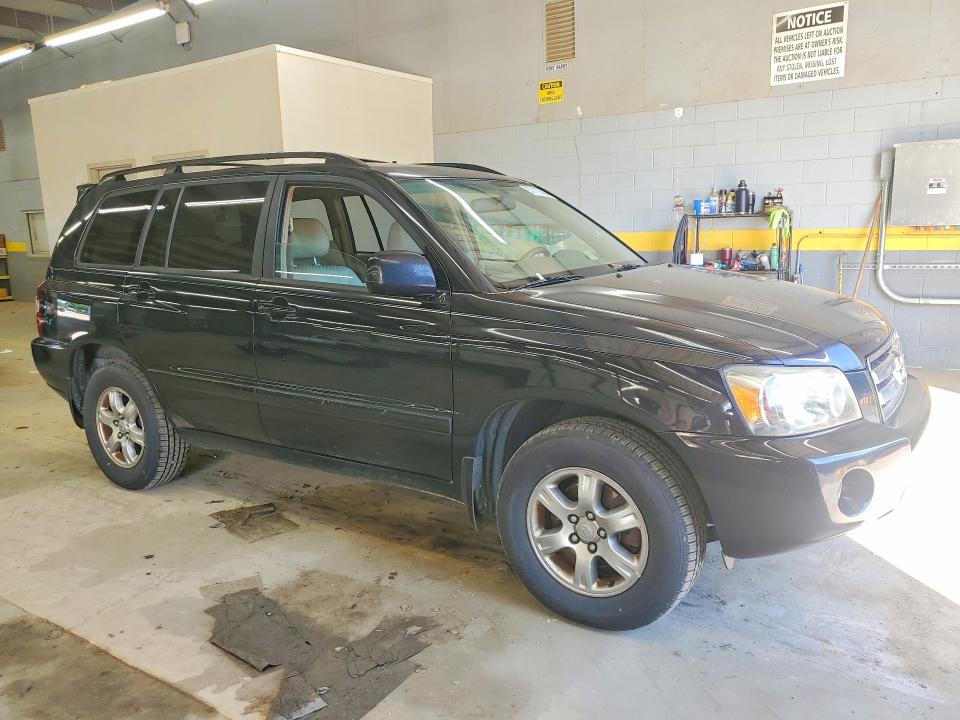 2007 Toyota Highlander VIN JTEGP21A970132127 COPART salvage auction — REAR END, Nc - Salvage Certificate Of Title, sold $1,400 on 2026-07-22 (photo 4)