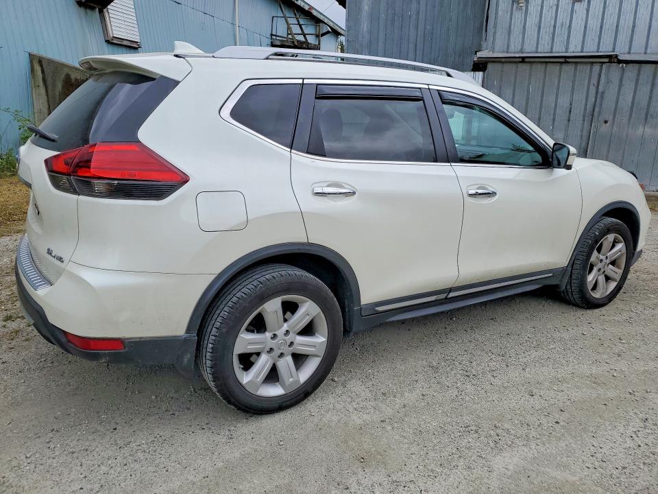 2017 Nissan Rogue sport VIN 5N1AT2MV6HC733608 COPART salvage auction — NORMAL WEAR, Ab - Oop - Active, sold $6,800 on 2026-07-03 (photo 3)