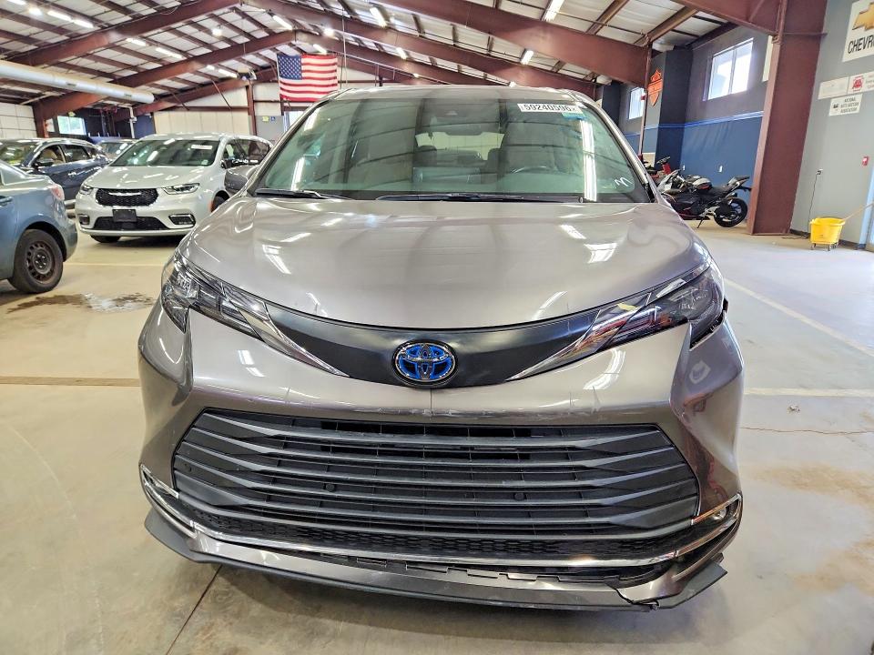 2024 Toyota Sienna VIN 5TDYSKFC7RS114503 COPART salvage auction — FRONT END, Wv - Certificate Of Title (P), sold $29,500 on 2026-07-21 (photo 5)