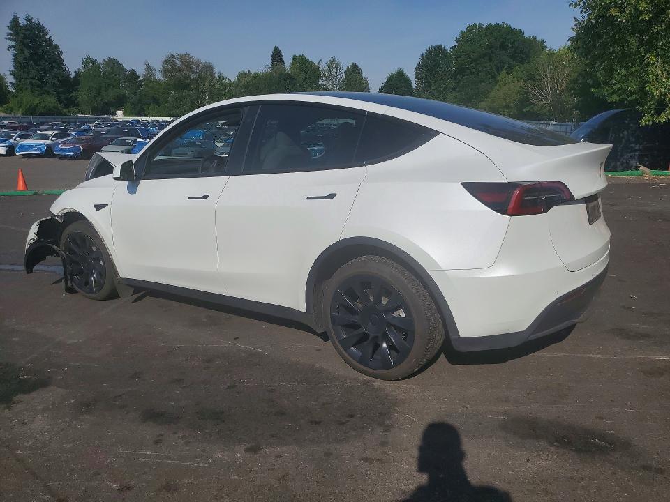 2022 Tesla VIN 7SAYGDEEXNF517330 COPART salvage auction — FRONT END, Or - Salvage Title Certificate, sold $125 on 2026-07-29 (photo 2)