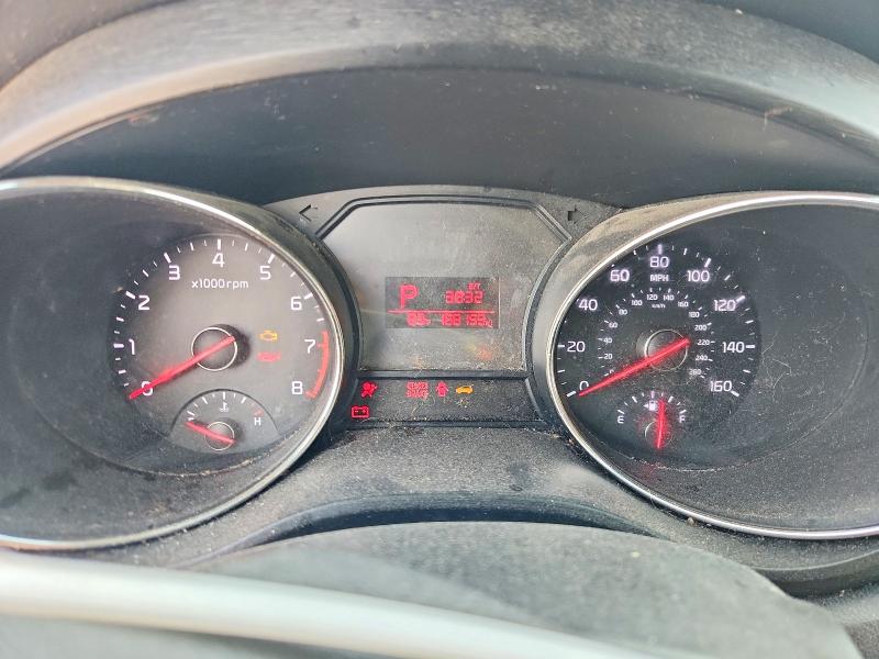 2018 Kia SEDONA VIN KNDMB5C16J6389349 COPART salvage auction — FRONT END, Tx - Certificate Of Title, sold $875 on 2026-07-14 (photo 9)
