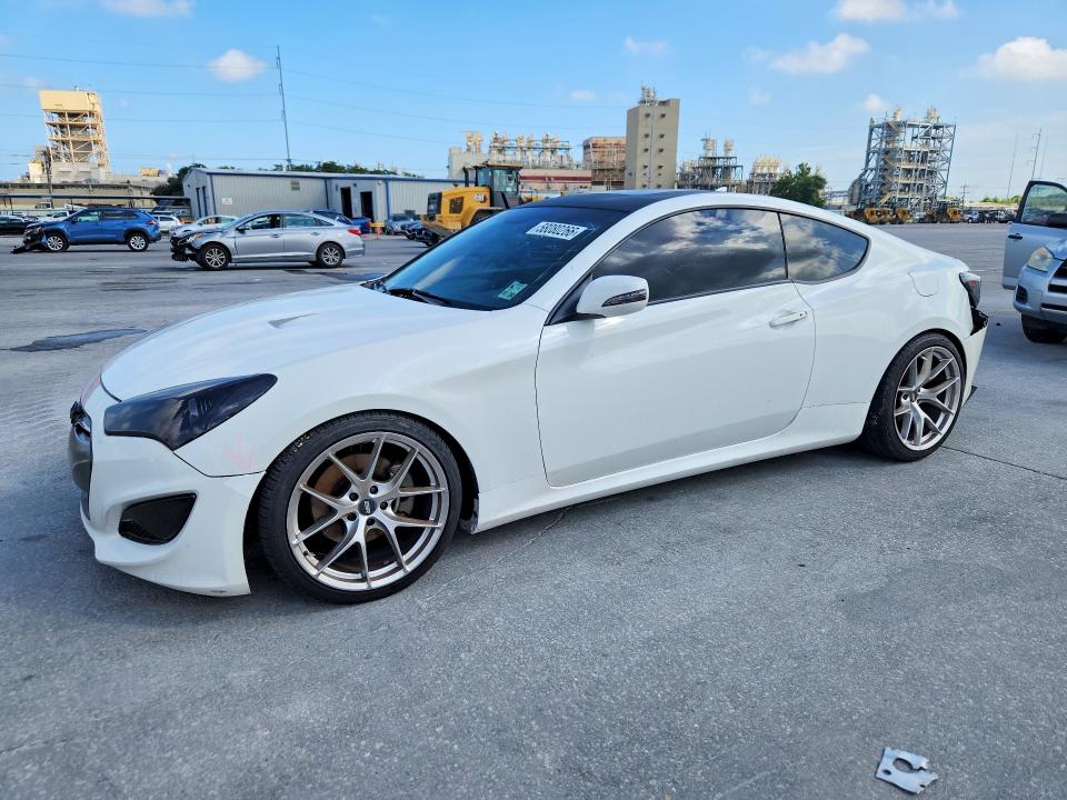 2013 Hyundai Genesis VIN KMHHU6KJ5DU084746 COPART salvage auction — REAR END, LA - CERT OF TITLE-SALVAGE, sold $525 on 2026-07-29 (photo 1)
