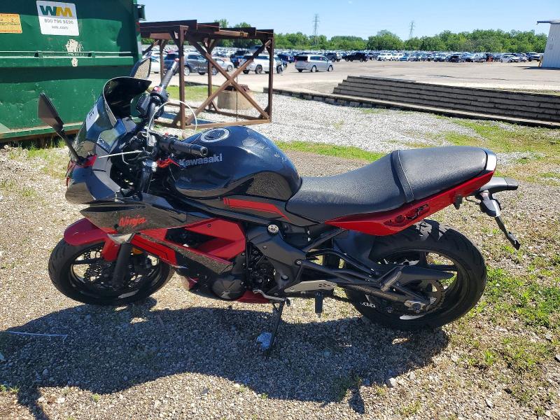 2011 Kawasaki Er VIN JKAEXEC18BDA64802 COPART salvage auction — SIDE, IL - SALVAGE CERTIFICATE, sold $1,100 on 2026-07-29 (photo 3)