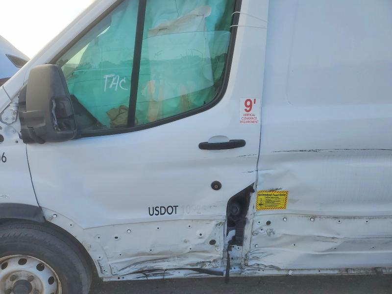 2019 Ford Transit VIN 1FTYE2CM7KKB36342 COPART salvage auction — SIDE, Ok - Certificate Of Title, sold $3,350 on 2026-07-02 (photo 7)