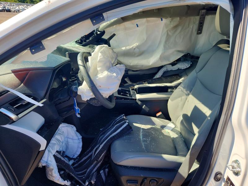 2025 Toyota Sienna VIN 5TDJSKFC3SS181073 COPART salvage auction — SIDE, Salvage Title, sold $500 on 2026-07-28 (photo 7)