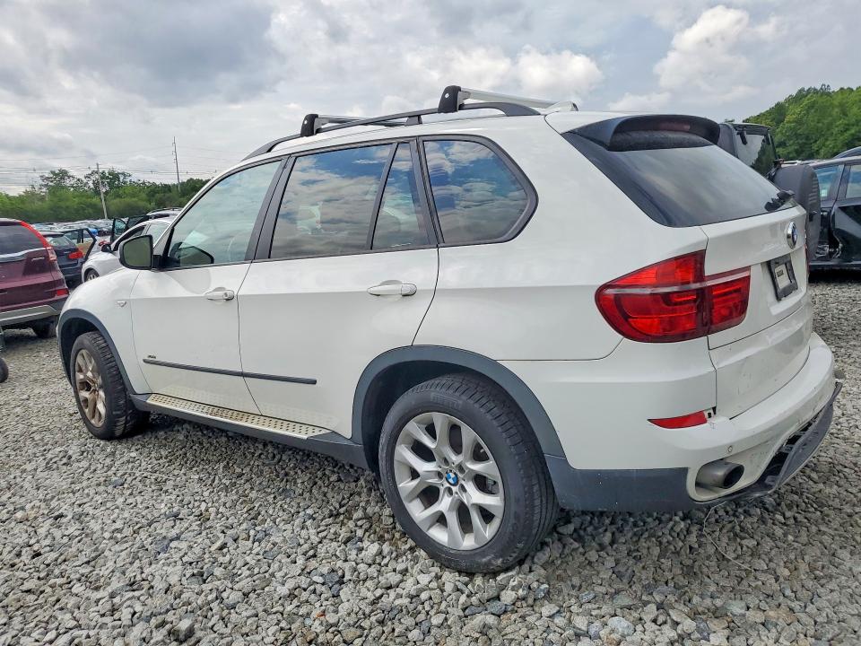 2013 BMW X5 VIN 5UXZV4C54D0B17479 COPART salvage auction — UNDERCARRIAGE, Ma - Cert Of Title-Reconstrctd Coll, sold $400 on 2026-07-15 (photo 2)