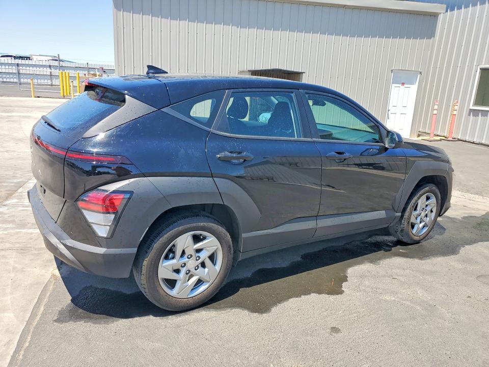 2025 Hyundai Kona VIN KM8HA3ABXSU196280 COPART salvage auction — MINOR DENT/SCRATCHES, CA - CERTIFICATE OF TITLE, sold $7,700 on 2026-07-21 (photo 3)