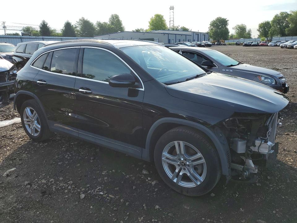 2021 Mercedes-benz Gla-class VIN W1N4N4HB5MJ295718 COPART salvage auction — STRIPPED, Md - Cert Of Salvage > 75% Damage, sold $9,800 on 2026-08-31 (photo 4)