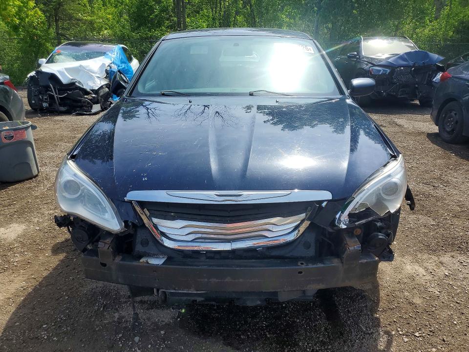 2014 Chrysler 200 VIN 1C3CCBAB5EN111853 COPART salvage auction — FRONT END, ON - PERMIT NO BRAND - UNFIT, sold $225 on 2026-07-16 (photo 5)