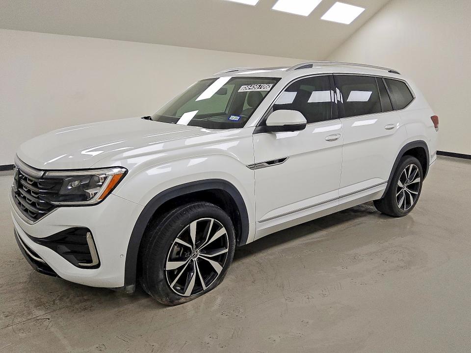 2024 Volkswagen Atlas VIN 1V2FR2CA1RC546140 COPART salvage auction — MINOR DENT/SCRATCHES, TX - CERTIFICATE OF TITLE, sold $26,000 on 2026-07-09 (photo 1)