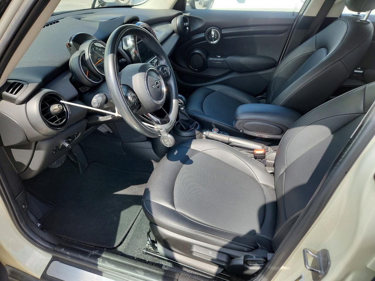 2019 Mini Cooper VIN WMWXU1C51K2J02444 COPART salvage auction — Rear End, TX - SALVAGE VEHICLE TITLE, sold $3,850 on 2026-07-09 (photo 7)