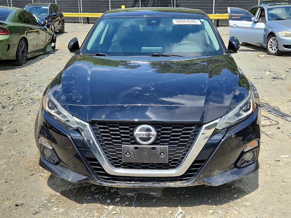 2019 Nissan Altima VIN 1N4BL4EW3KC192395 COPART salvage auction — SIDE, Md - Cert Of Salvage > 75% Damage, sold $2,250 on 2026-07-02 (photo 5)