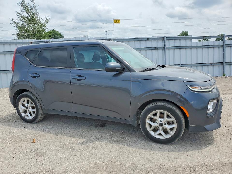 2020 Kia Soul VIN KNDJ33AU4L7730259 COPART salvage auction — NORMAL WEAR, ON - PERMIT NO BRAND - UNFIT, sold $9,000 on 2026-07-22 (photo 4)