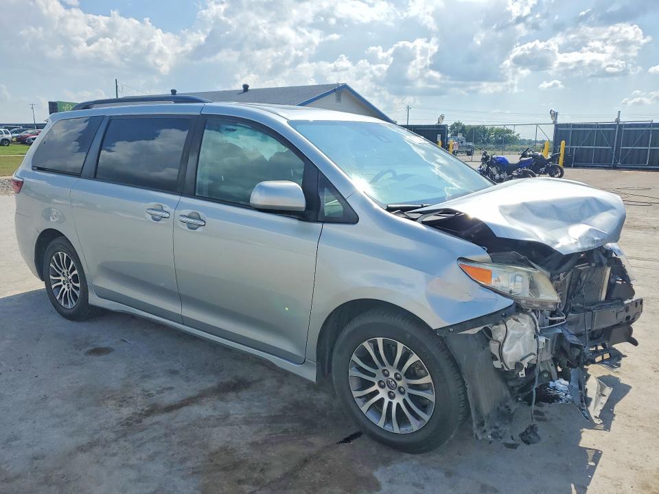 2019 Toyota Sienna VIN 5TDYZ3DC3KS002744 COPART salvage auction — FRONT END, Mo - Salvage Certificate Of Title, sold $4,550 on 2026-07-13 (photo 4)