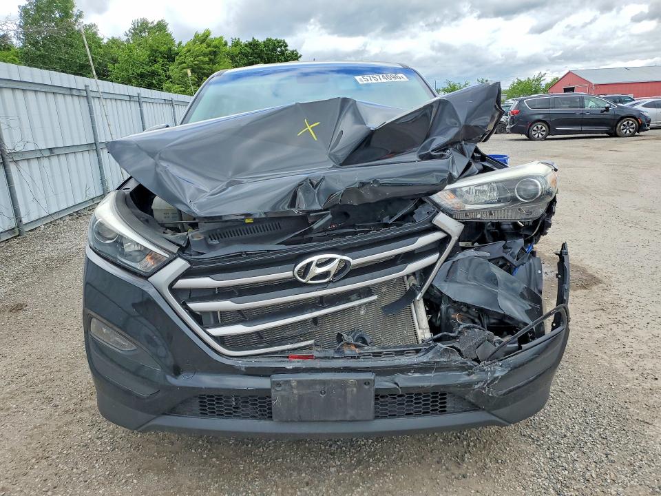 2017 Hyundai Tucson VIN KM8J2CA4XHU558391 COPART salvage auction — FRONT END, On - Permit Salvage, sold $3,100 on 2026-07-07 (photo 5)