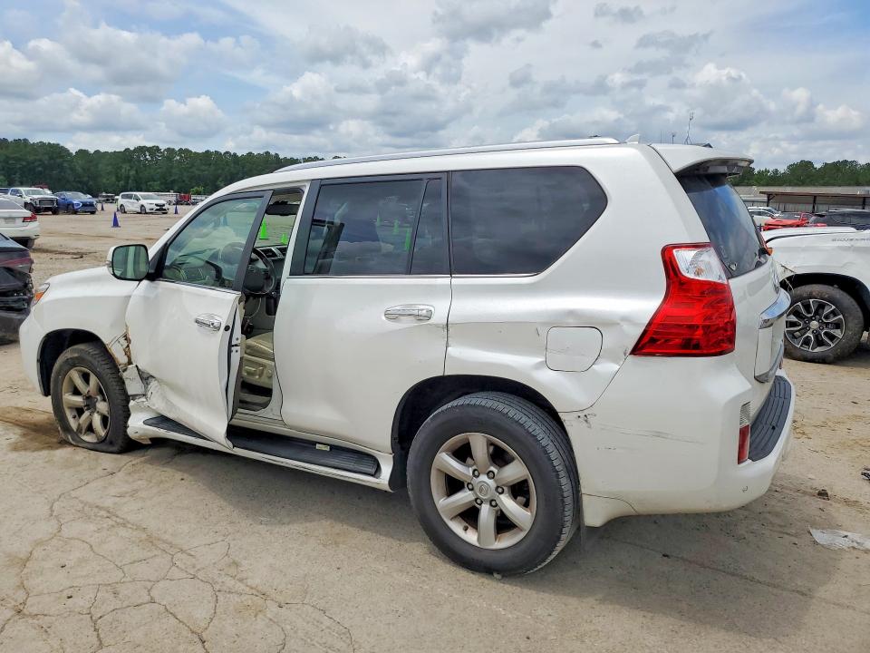 2011 Lexus Gx VIN JTJBM7FX8B5026875 COPART salvage auction — SIDE, Ms - Cert Of Title-Salvaged, sold $8,900 on 2026-07-17 (photo 2)